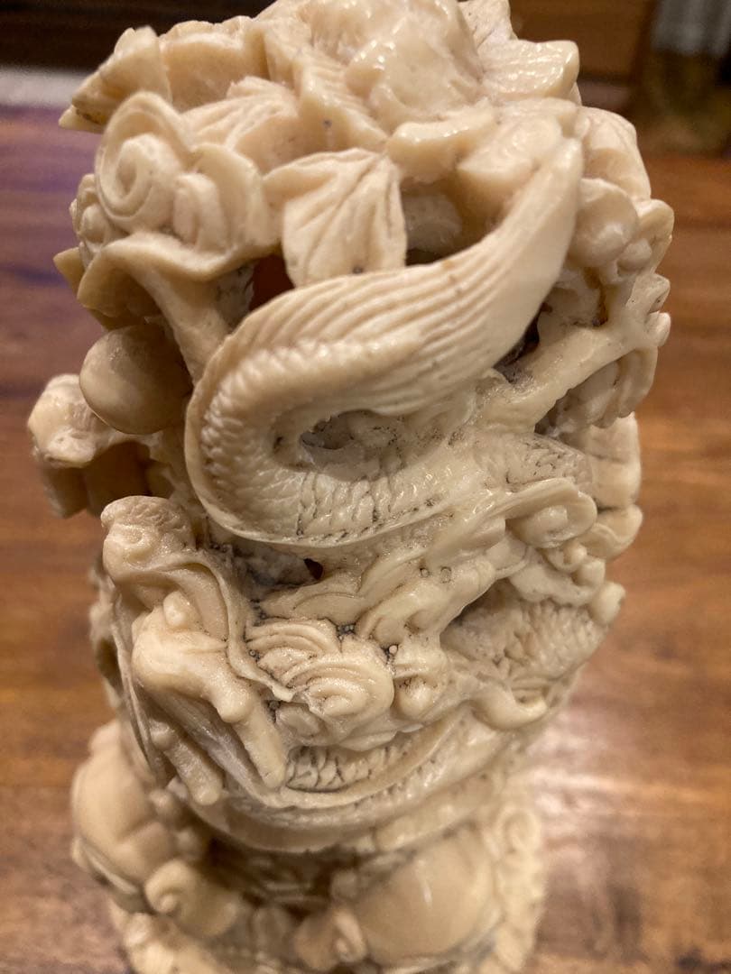 希少　中国美術 置物 彫刻 材質不明