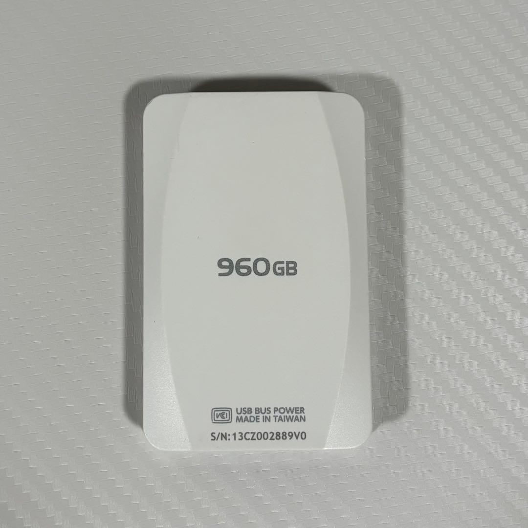 I-O DATA SSPV-USC960W 960GB 外付けSSD 美品