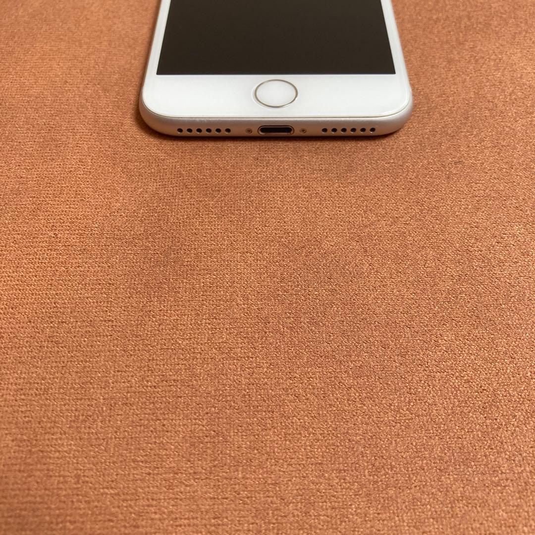 798【早い者勝ち】電池良好☆iPhone8 64GB SIMフリー☆