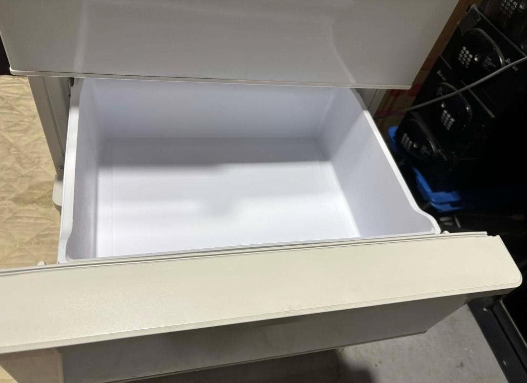 AQUA アクア 冷蔵庫 4ドア 355L 右開き 2019年製 Used/美品