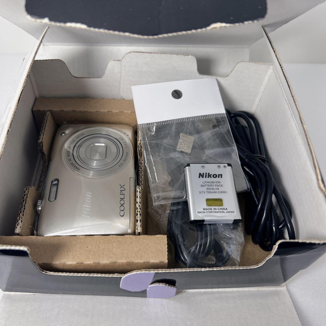 【極美品】ほぼ新品 ニコン NIKON COOLPIX S3100