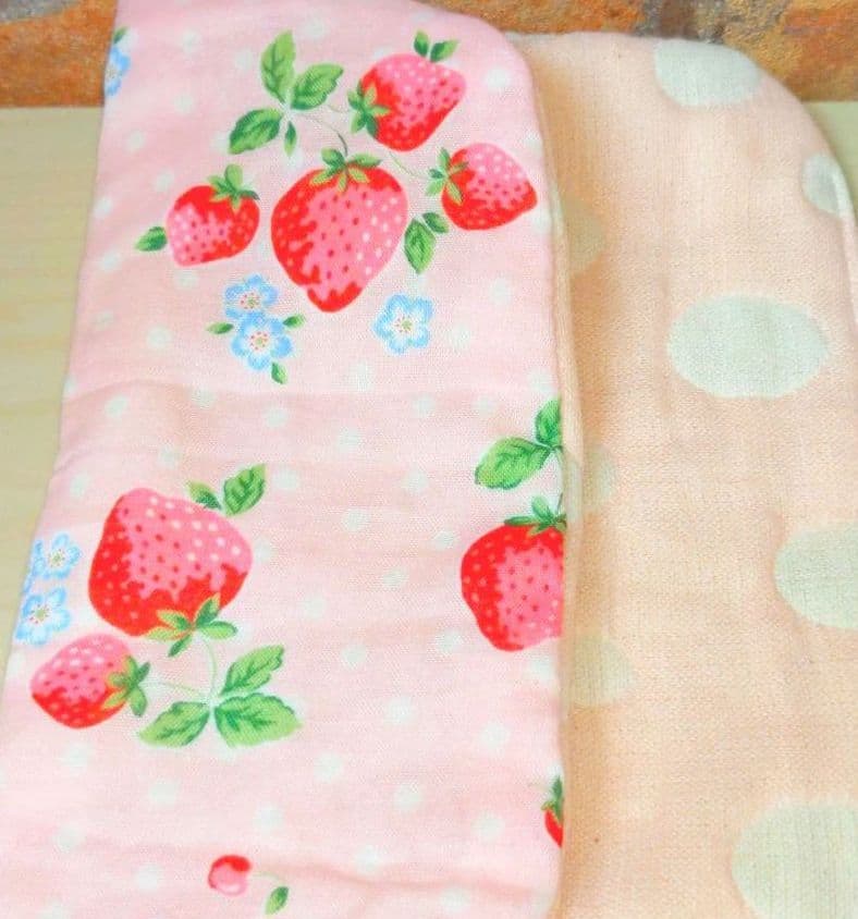 専用❤みかん＊ふわとろ❤８重ガーゼ❤大判ハンドタオル♥ベリーコットン苺ドット♥①