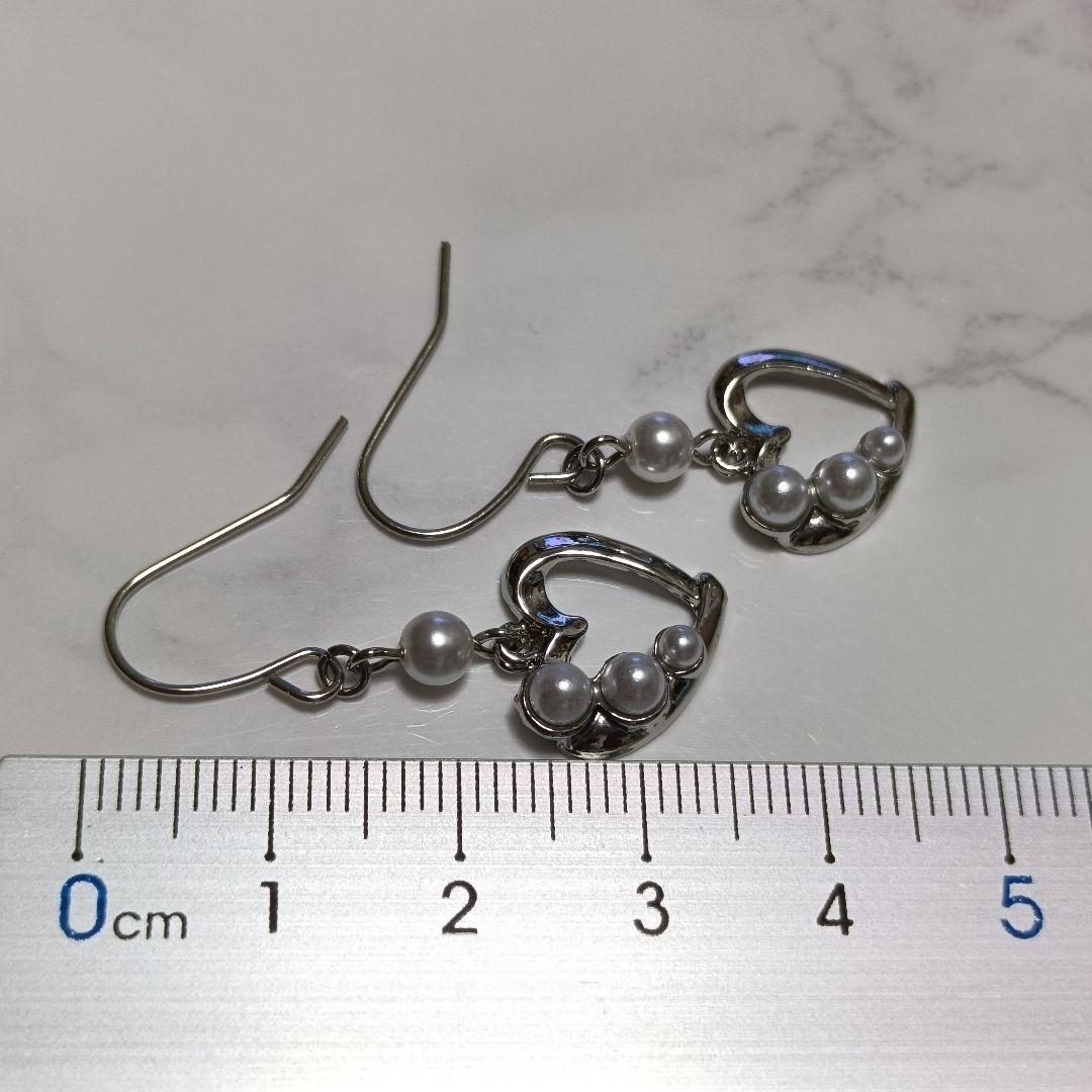 No.313 ハートチャームのピアス シルバー