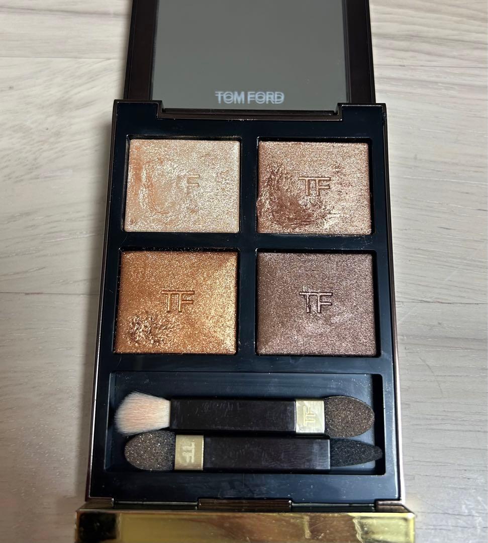 TOM FORD アイカラークォード 04A サスピション