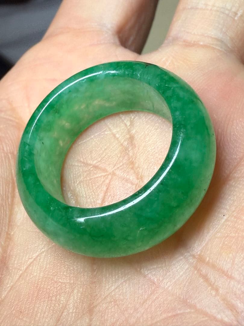 美品　「パンジ」ミャンマー翡翠21号指輪