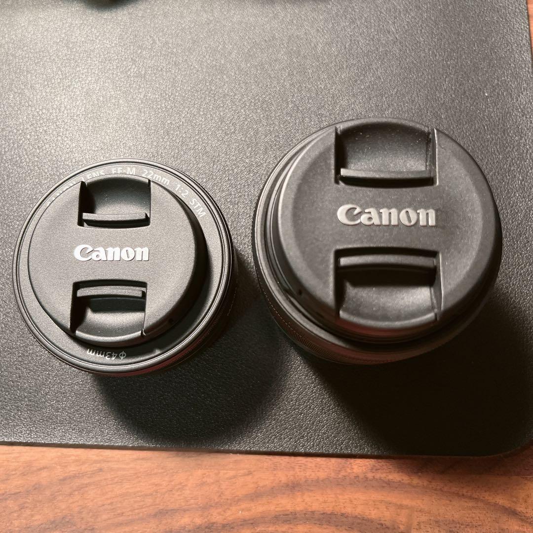 Canon/EOS Kiss M2 ミラーレス一眼カメラ　レンズ2種