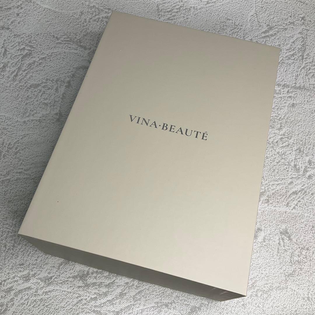 アデランス VINA・BEAUTE（ヴィーナ・ボーテ）シャンパンゴールド