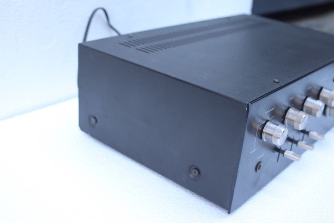 SANSUI サンスイ　プリメインアンプ　AU-3300
