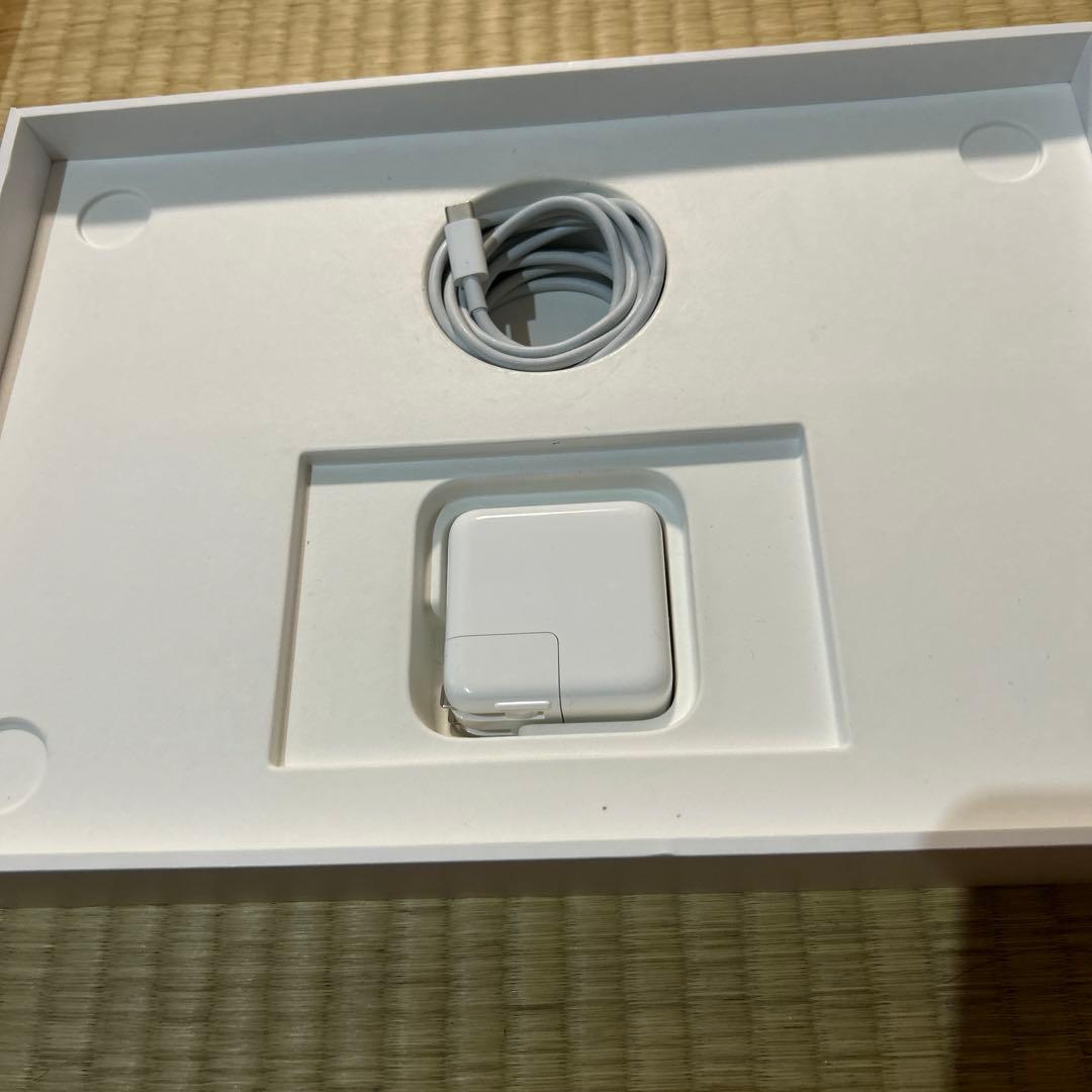 MacBook本体 MacBook Air 2020 M1 A2337 8GB 256GB