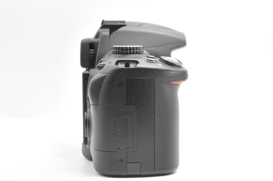 【美品】すぐ使える♥️Nikon D5000 デジタル一眼レフ スマホ転送