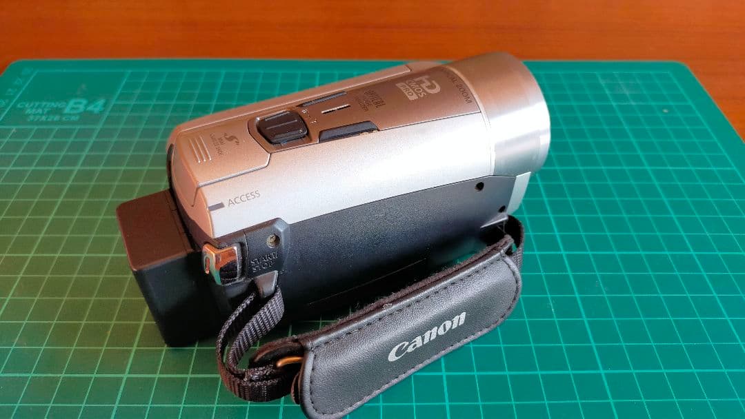 Canon IVIS HF M51 ビデオカメラ 本体