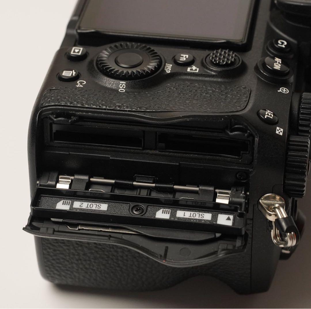 SONY α7IV ILCE-7M4 ボディ