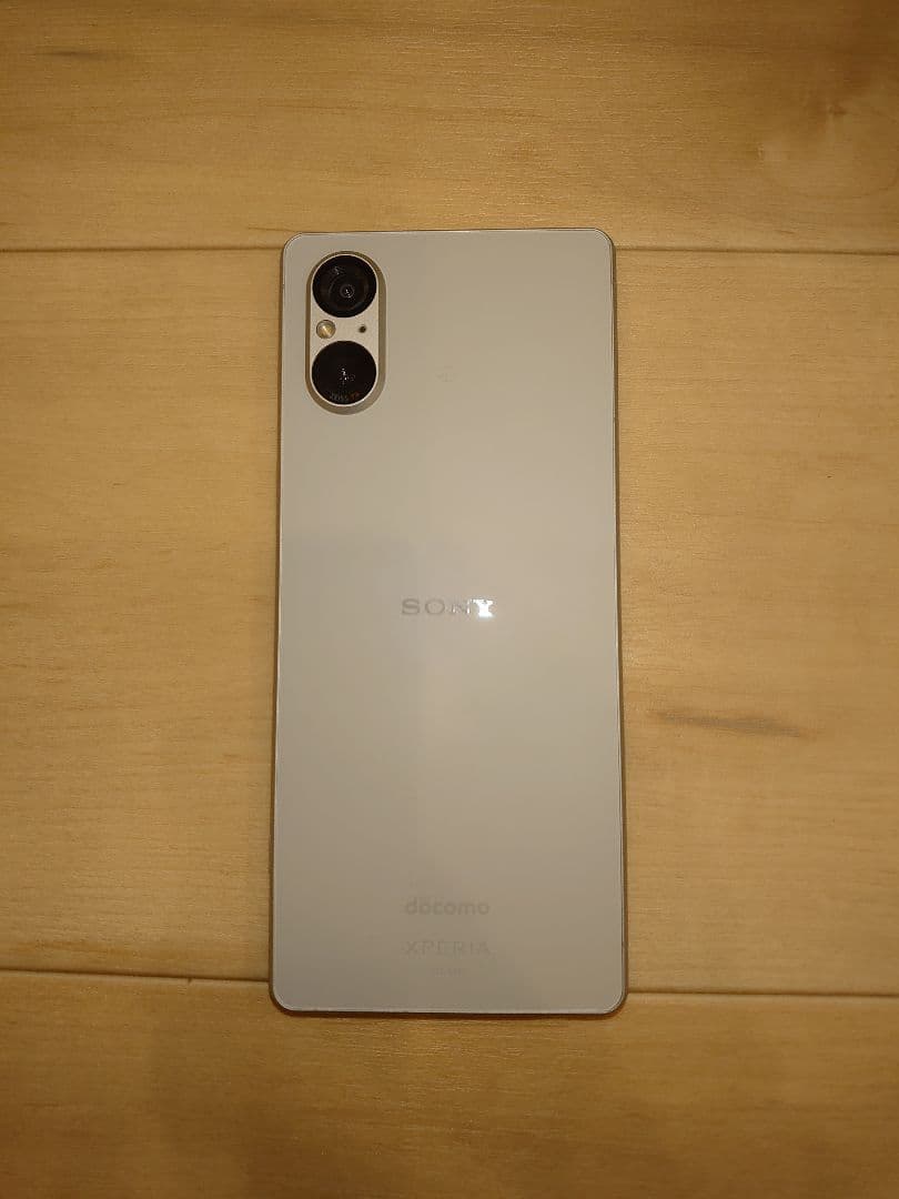 Xperia 5 V docomo版 SIMフリー
