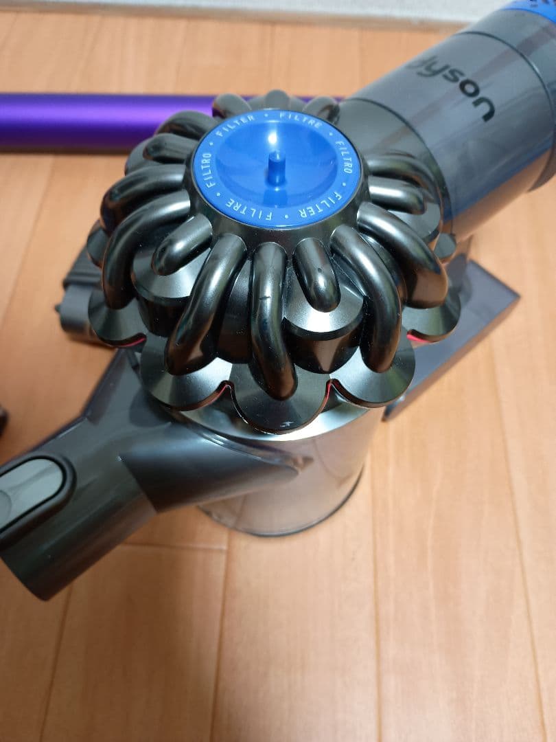 Dyson V6コードレスクリーナー sv09 動作確認済み　分解洗浄品
