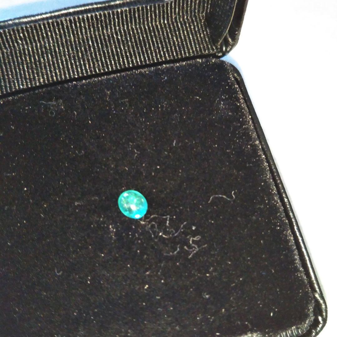 ブラジル産0.306ct パライバトルマリンキャッツ