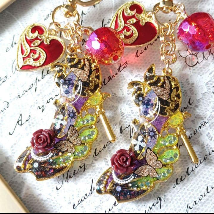 ♡プリンセス♡ハイヒール　マレフィセント&リンゴ　レジンキーホルダー計5点