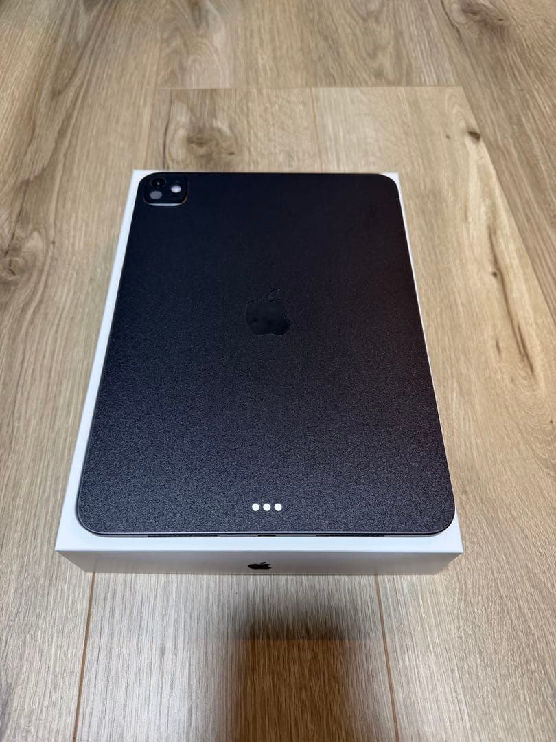 【美品】iPad Pro 11インチ M4