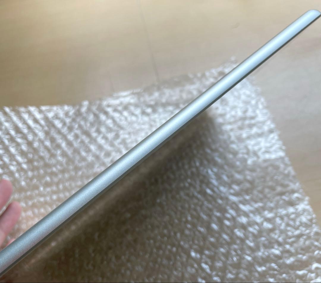 iPad 第6世代　Wi-Fiモデル　シルバー　32GB A1893 #4