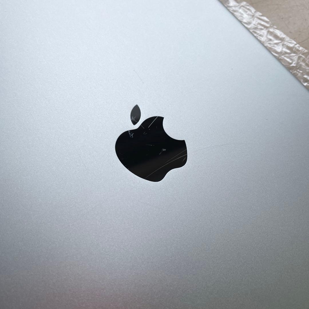 iPad 第6世代　Wi-Fiモデル　シルバー　32GB A1893 #4