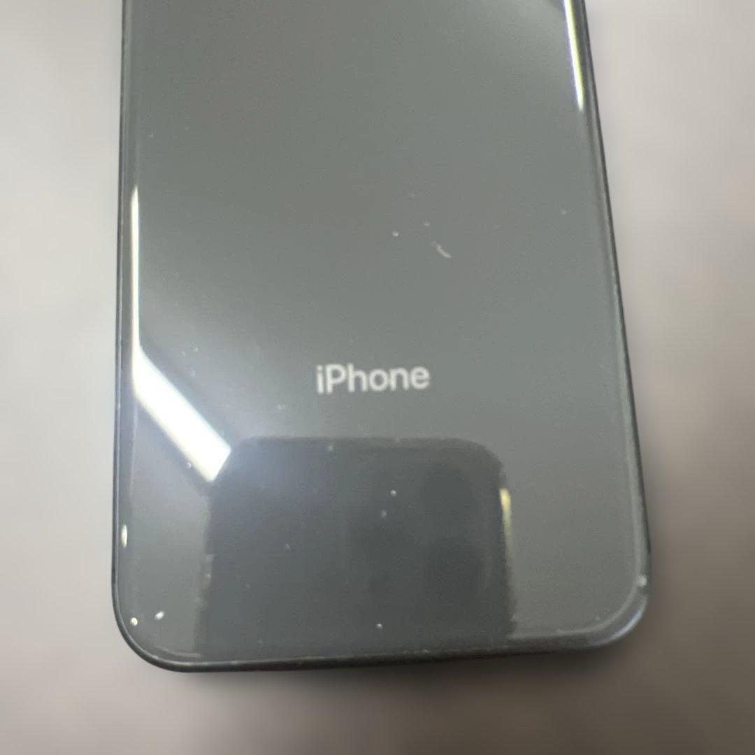 iphone8 64GB バッテリー82% スペースグレイ