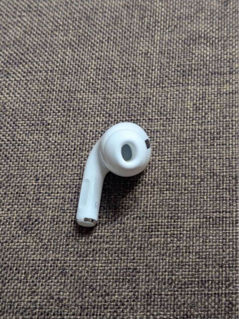 右耳 Apple AirPods Pro 第2世代 正規品 片耳952