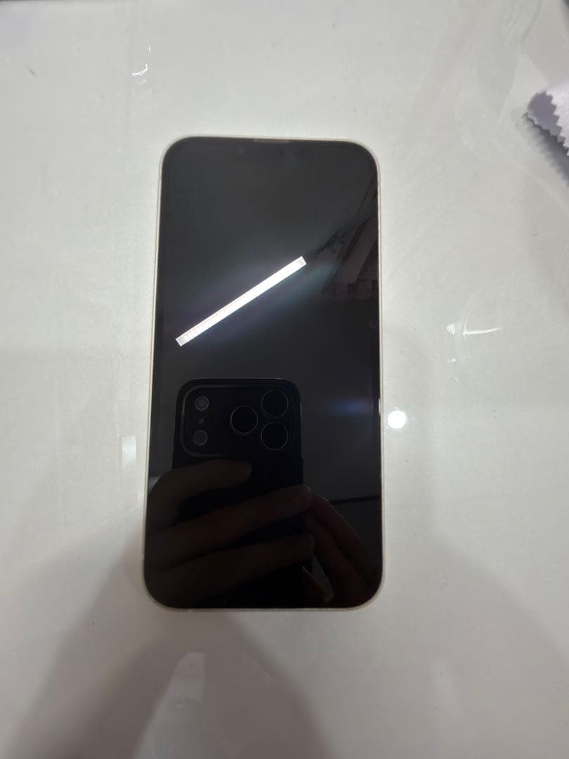Apple iPhone 13 ホワイト 本体　128GB