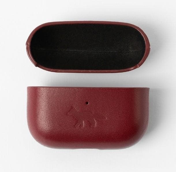 メゾンキツネ Airpods Pro 第2世代 レザーケース (ワインレッド)