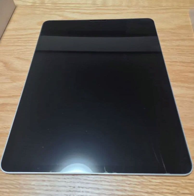 iPad pro 12.9インチ 第3世代 64GB