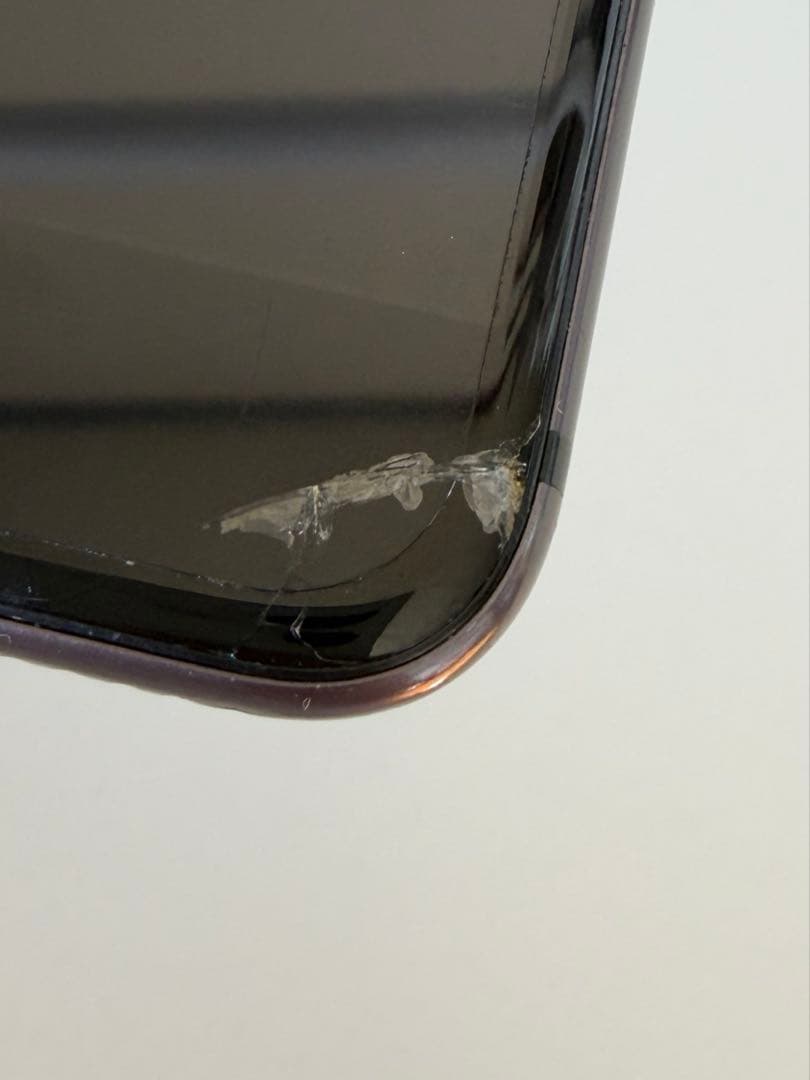iPhone 8 本体 スペースグレイ 64 GB
