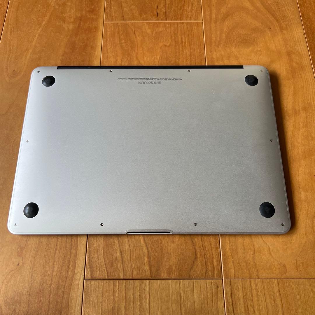 MacBook Air 13-inch, Mid 2013 充電器付き