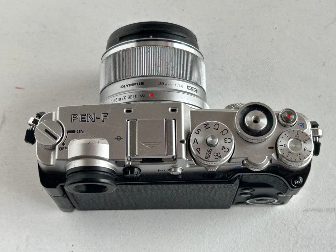 【美品】【貴重】OLYMPUS PEN-F ミラーレス一眼 25mm F1.8