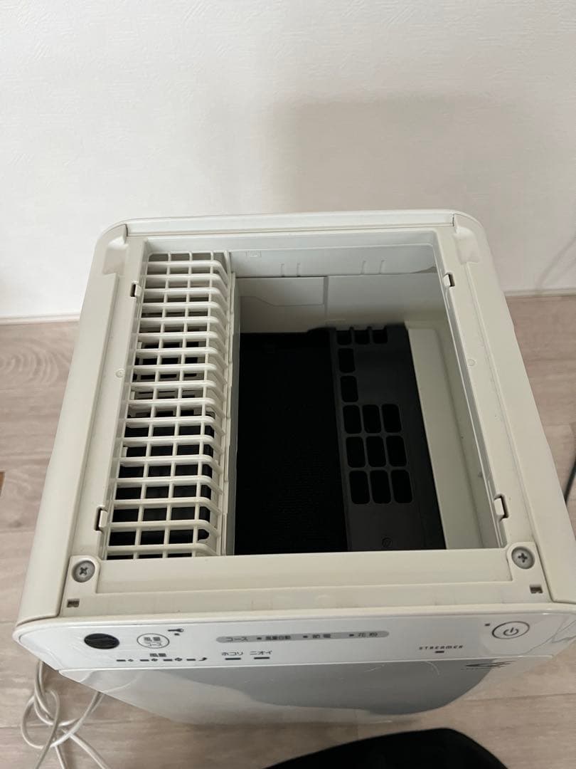 ダイキン　空気清浄機　MC55W-W