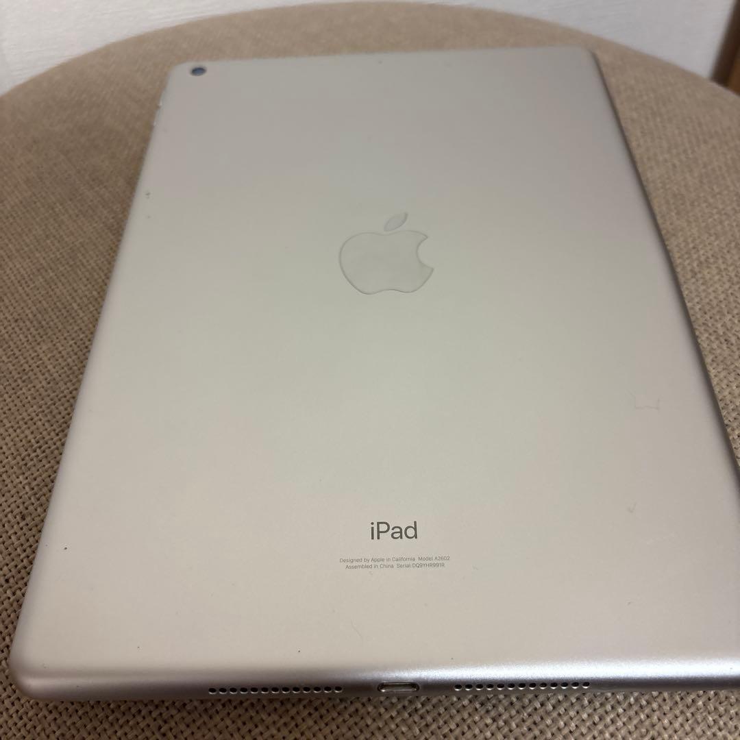 Apple iPad シルバー 本体 第9世代