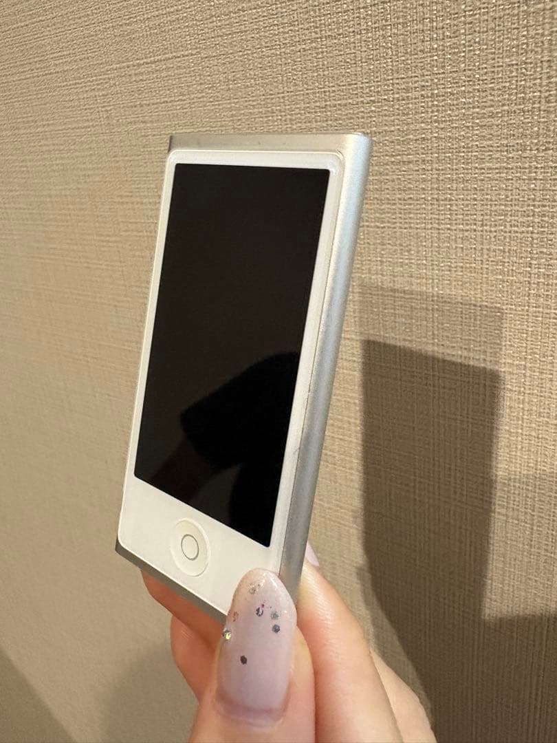 【美品】（動作確認済み）iPod nano第7世代　　16GBモデル