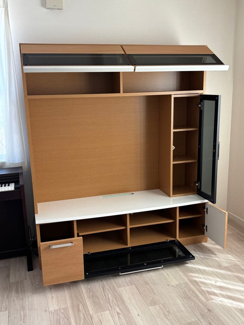 収納型テレビボード