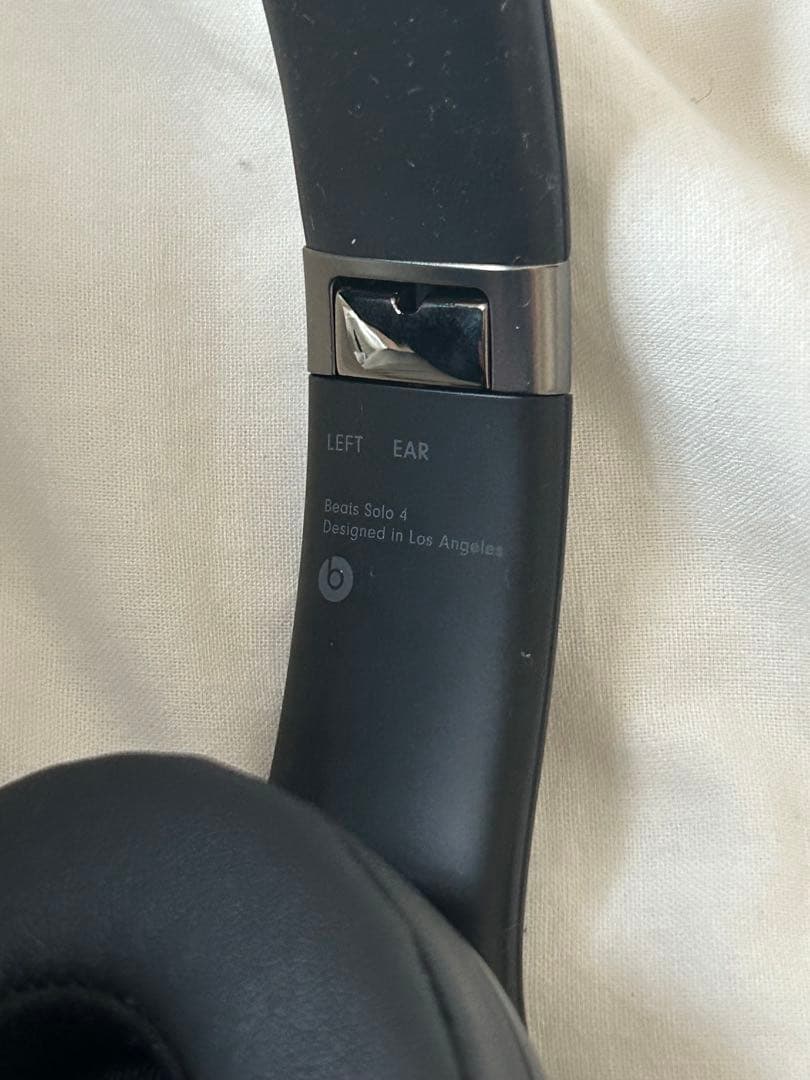 Beats Solo 4 ワイヤレスヘッドホン