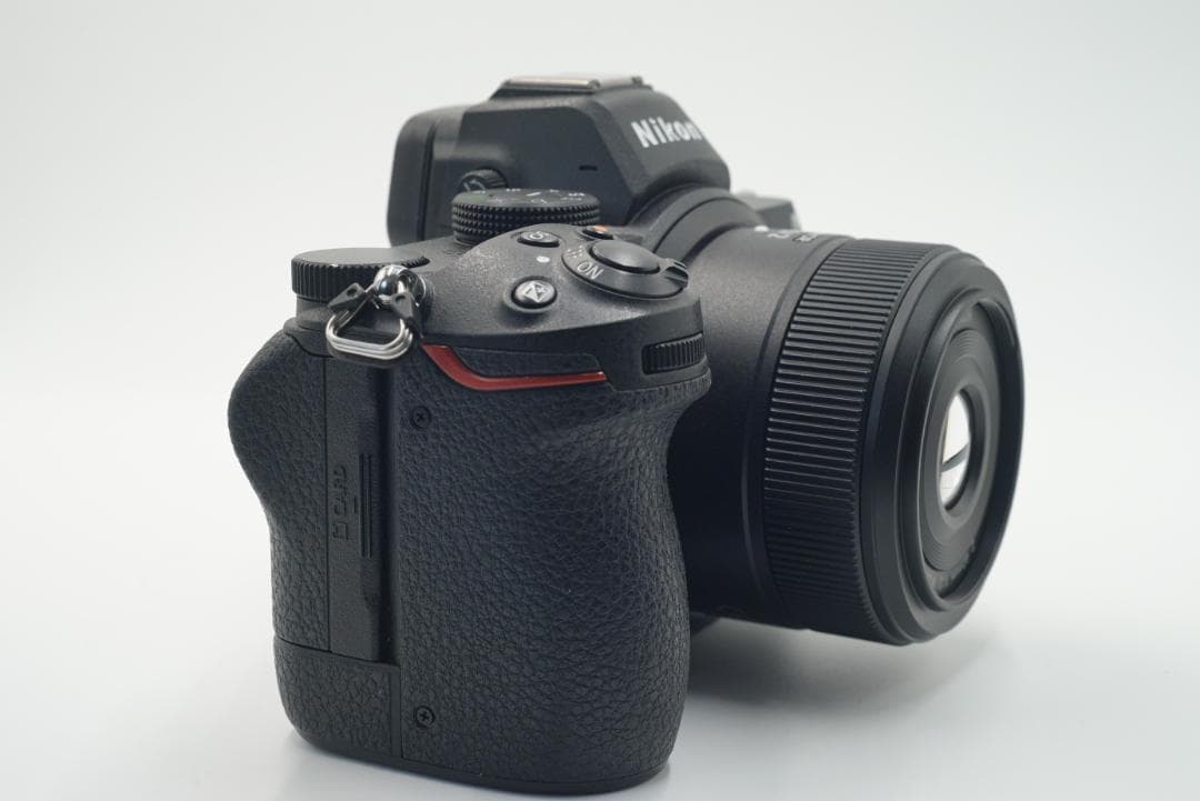 美品　Nikon Z 5 フルサイズミラーレスカメラ,Z40mm F2.0