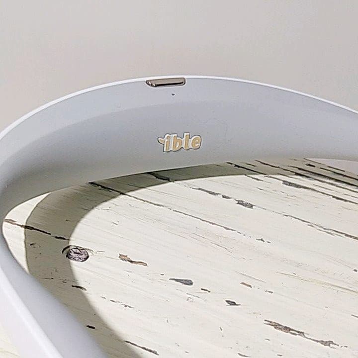 首掛け空気清浄機　エアビ-ダL1 パ-ルホワイト　中古品