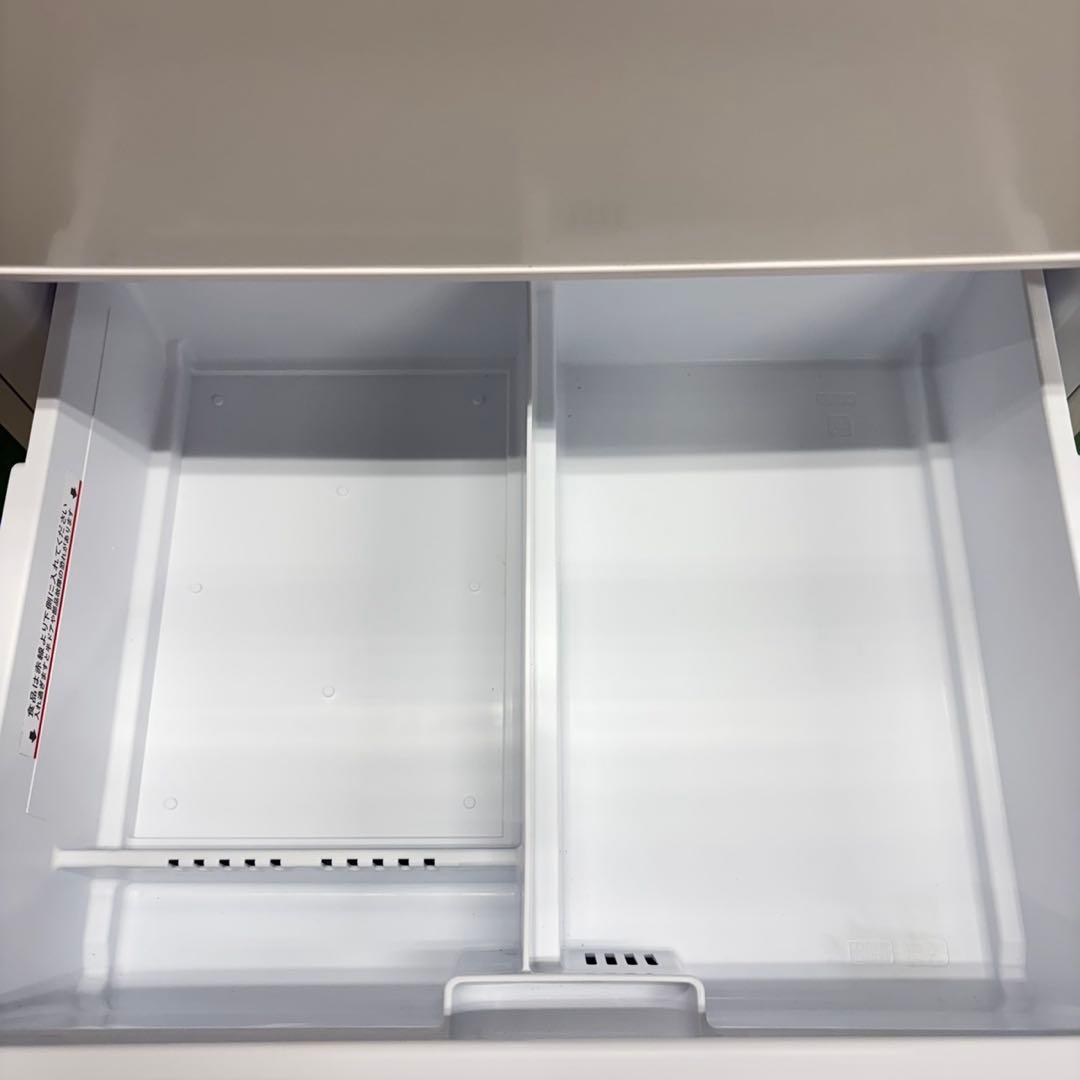 826 三菱　スリムボディ　大型冷蔵庫　200L〜300L 自動製氷　3ドア