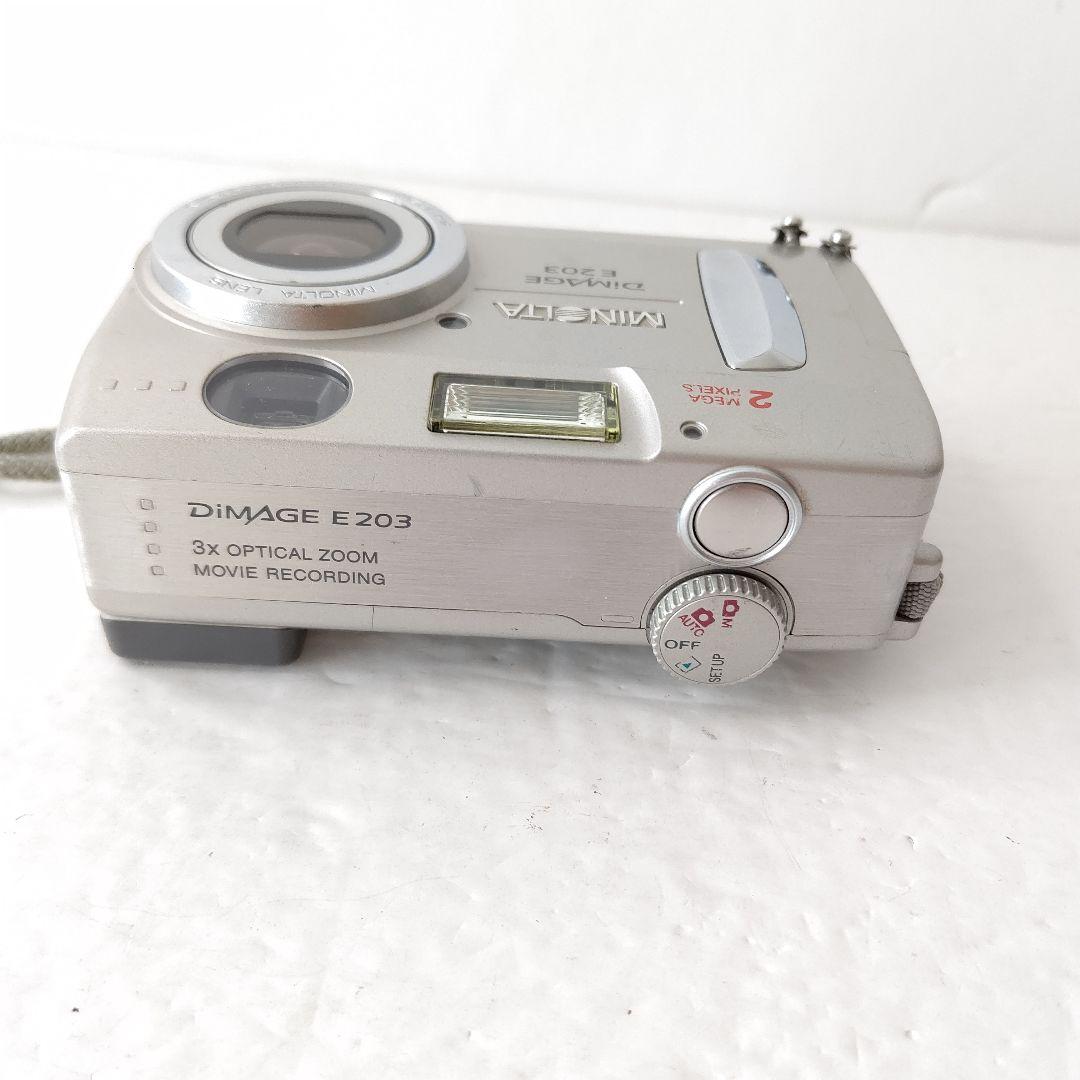 ミノルタ　デジタルカメラ　DIMAGE E203 美品　電池式 MINOLTA