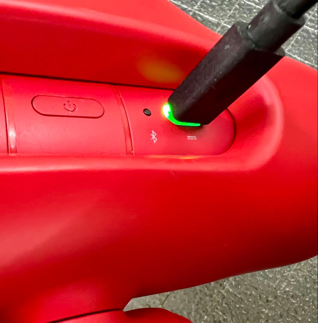 beats Pills 2.0 レッド バッテリー交換済み 本体とスタンド