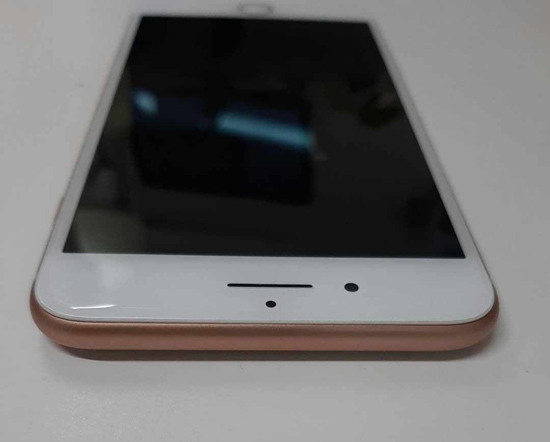 Apple iPhone 8 plus 128GB ピンクゴールド