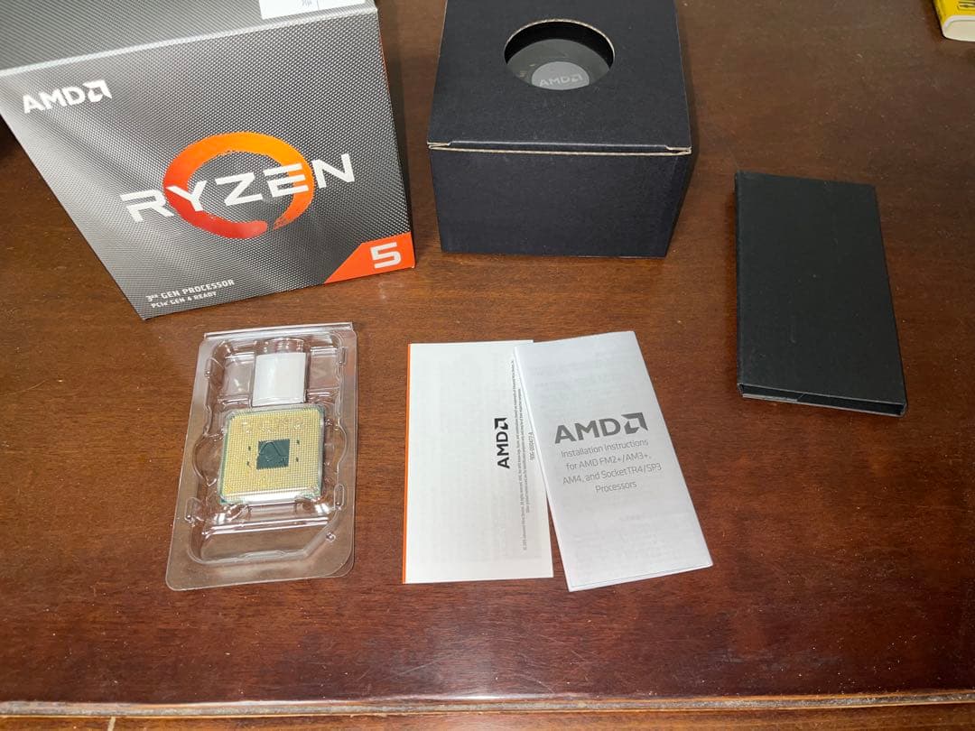 AMD Ryzen 5 3600 CPU + クーラーセット