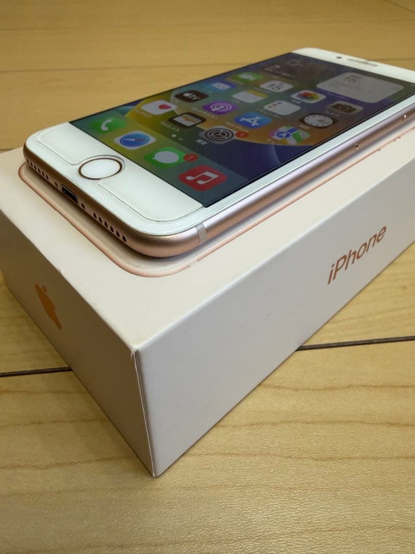 Apple iPhone 8 64GB ゴールド 本体