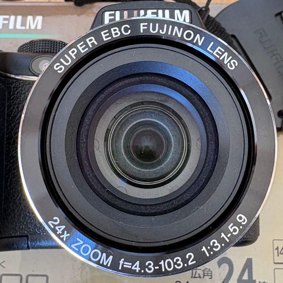 FUJIFILM FinePix S3200 24倍ズーム　元箱付き