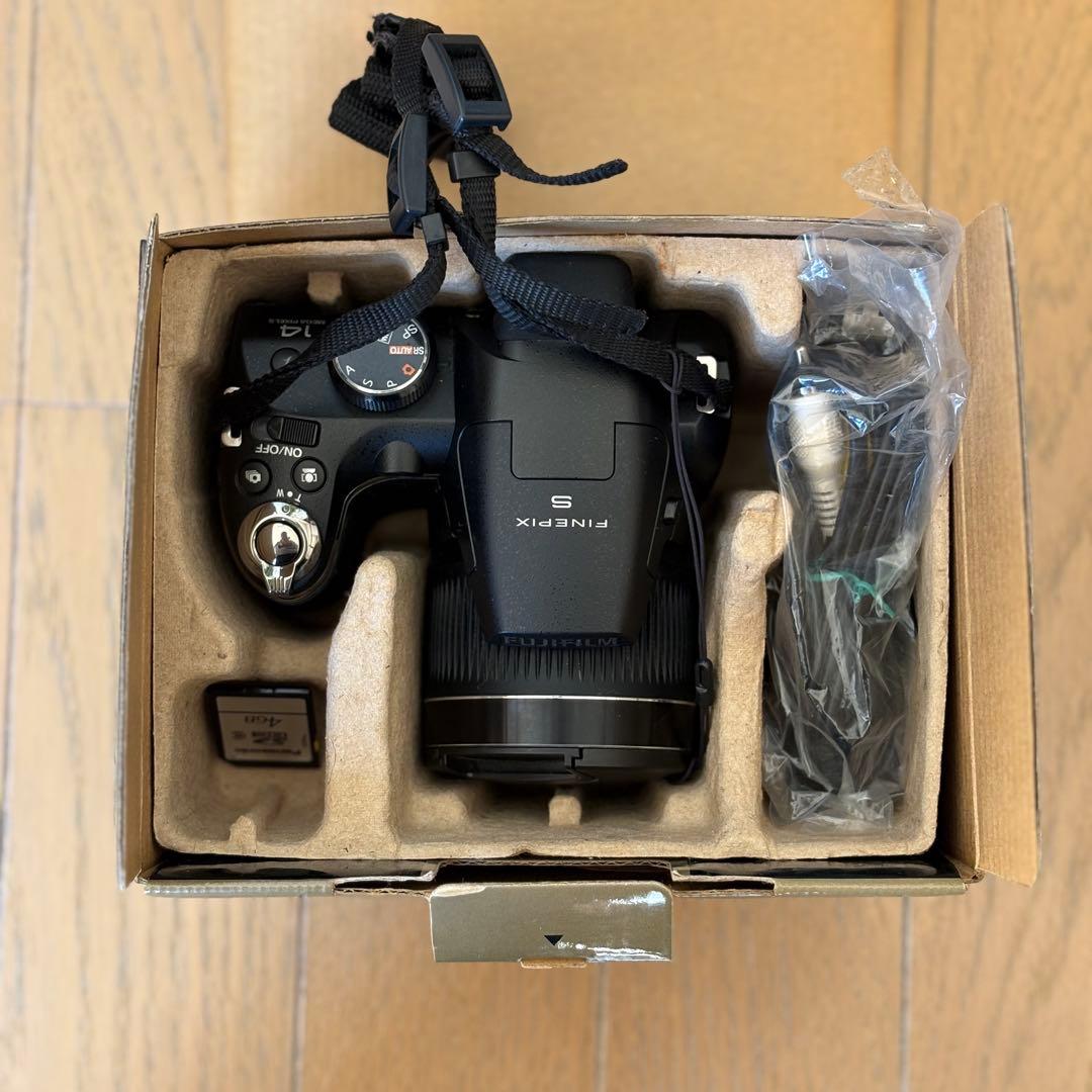 FUJIFILM FinePix S3200 24倍ズーム　元箱付き