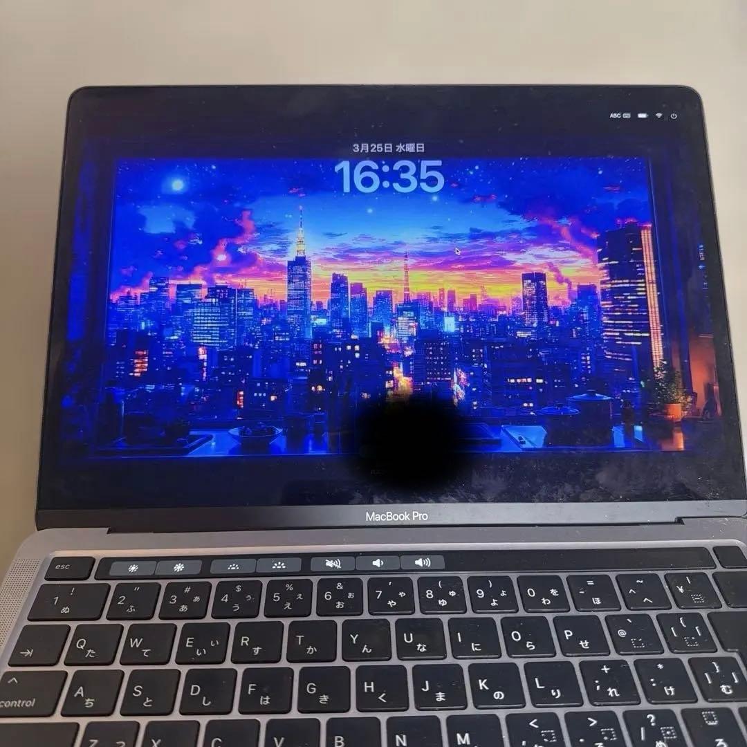 MacBook Pro 2020 中古品