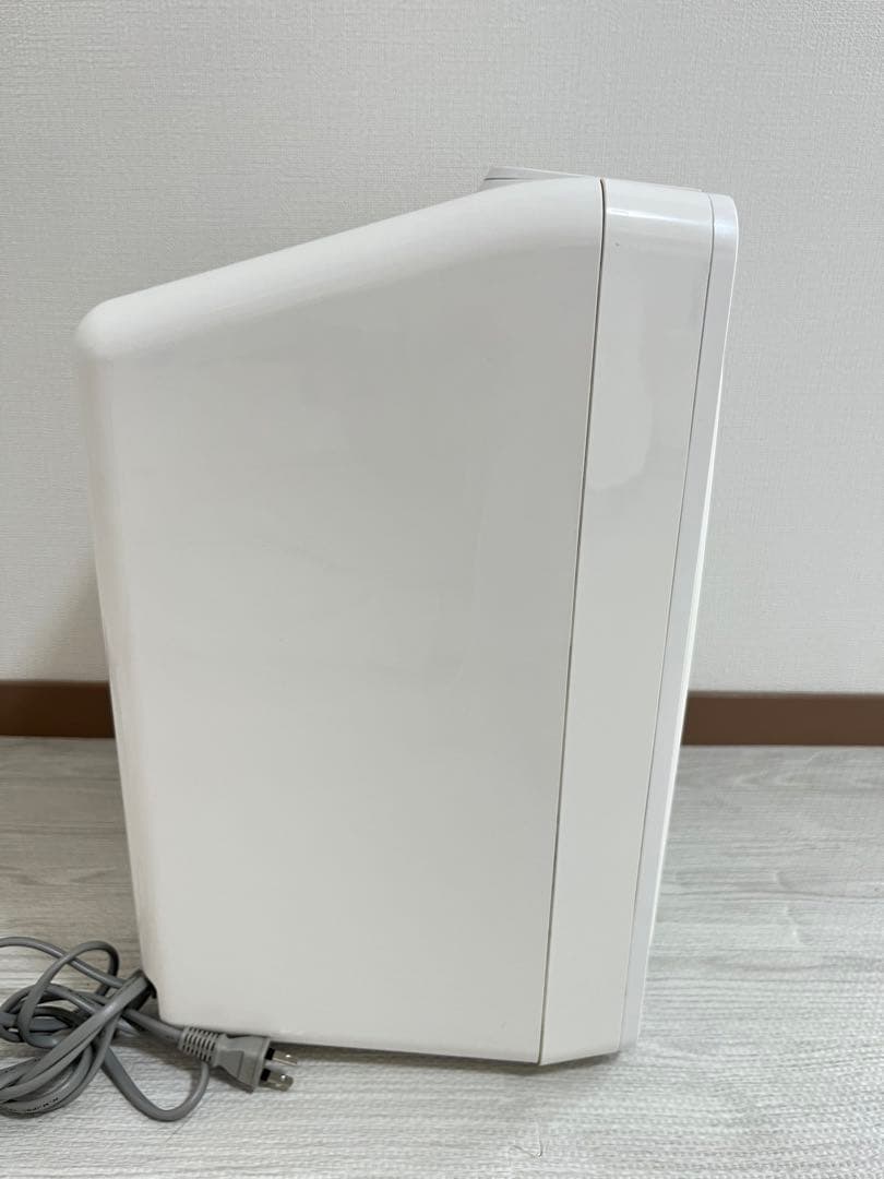【Fujitsu】富士通ゼネラル　加湿脱臭機　DAS-303E-W 2017年