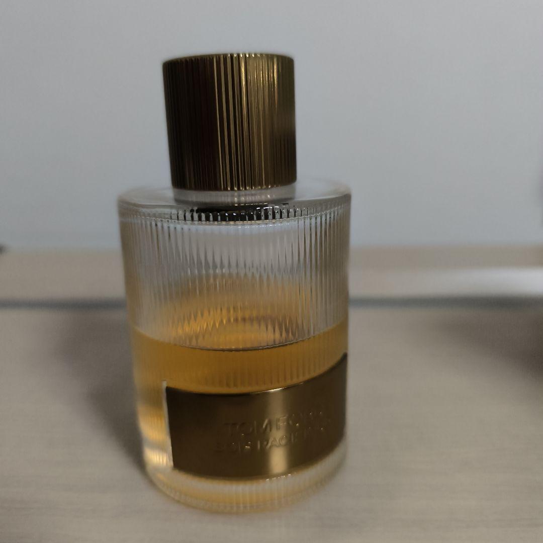 TomFord Eau De Pafume Bios Pacifique お試し
