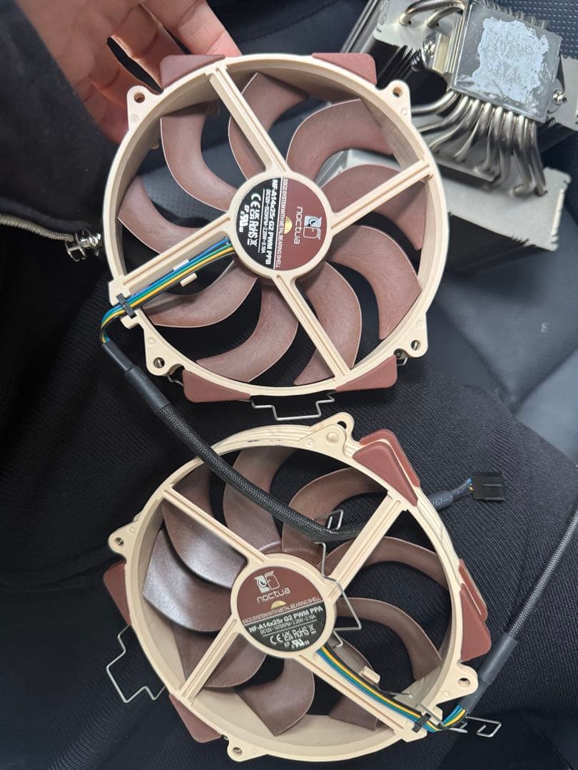 Noctua CPUクーラー（NH-D15系）＋140mmファン×2